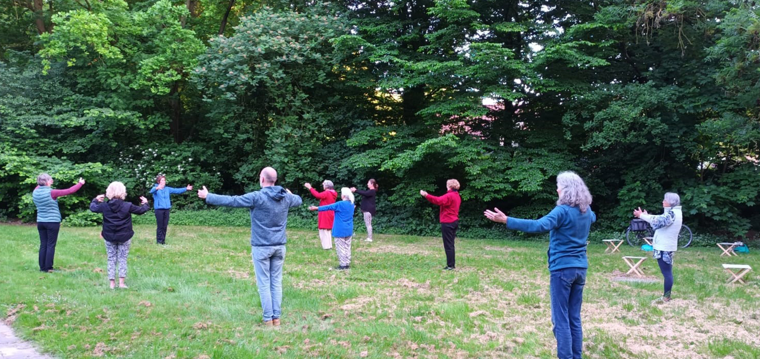 buiten Zhineng Qigong 2025